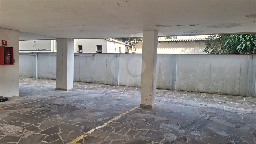 Foto REO1094400