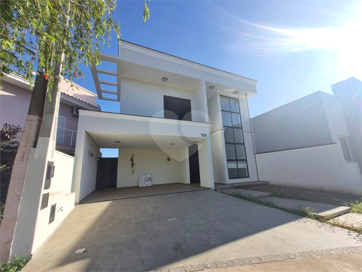 Foto REO1094403