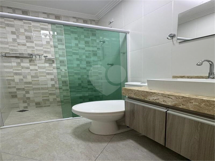 Foto REO1094405