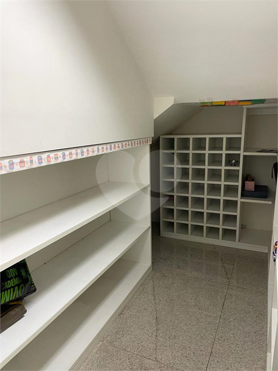 Foto REO1094412