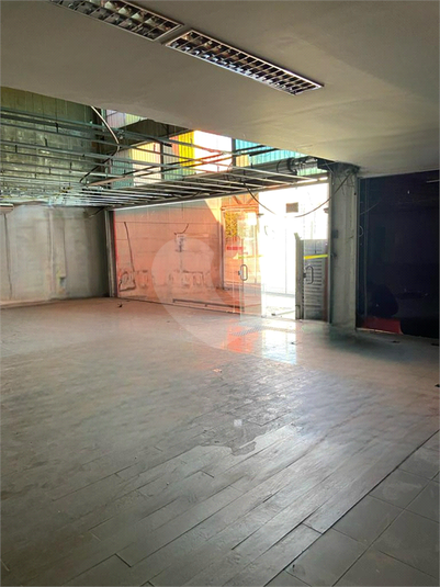 Foto REO1094416