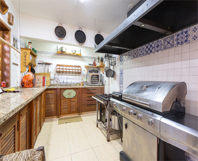 Foto REO1094436