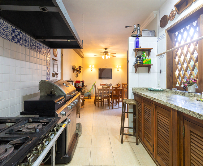 Foto REO1094436