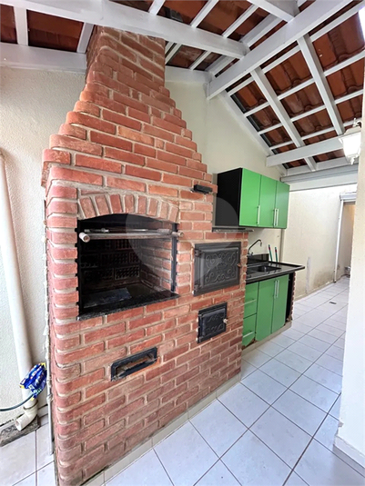 Foto REO1094437
