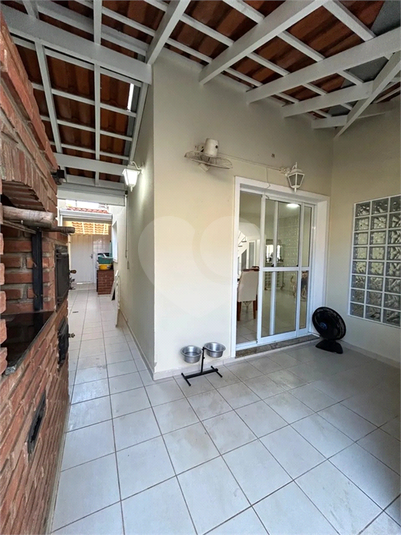 Foto REO1094437
