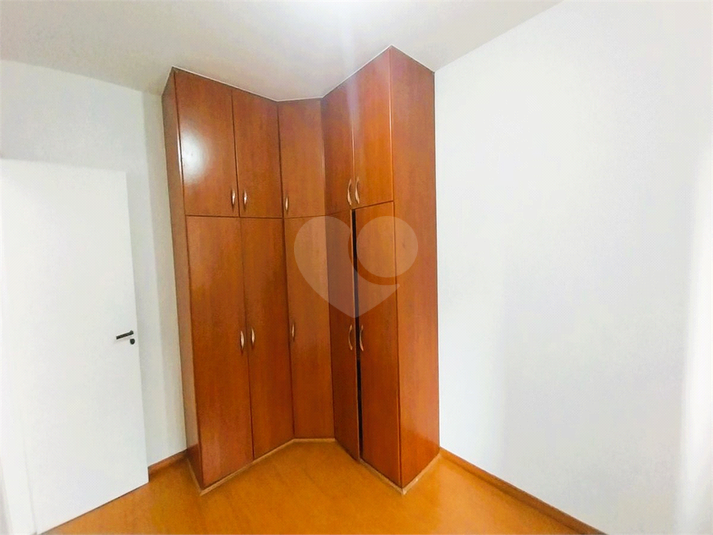 Foto REO1094442