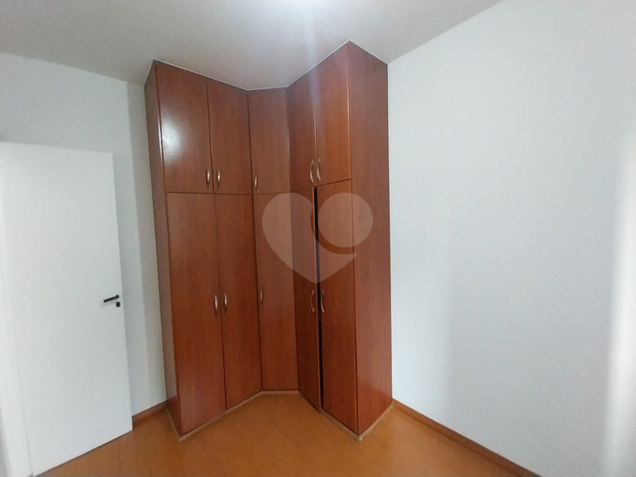Foto REO1094442