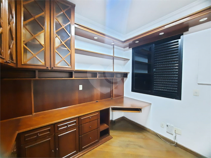 Foto REO1094449