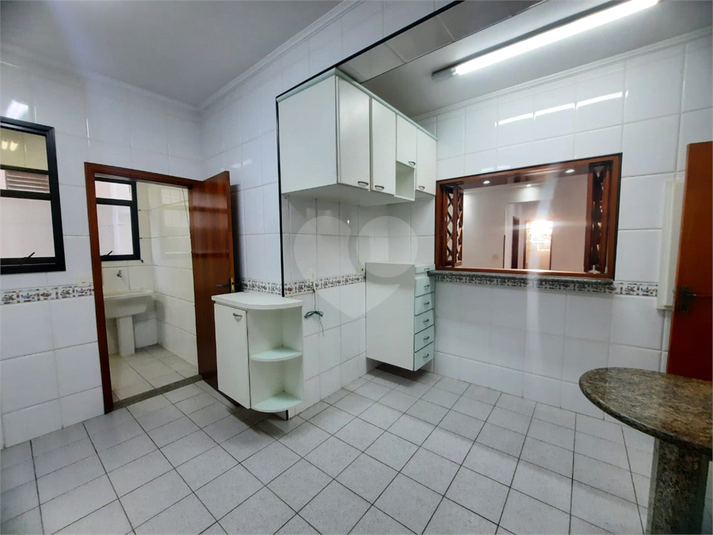 Foto REO1094449