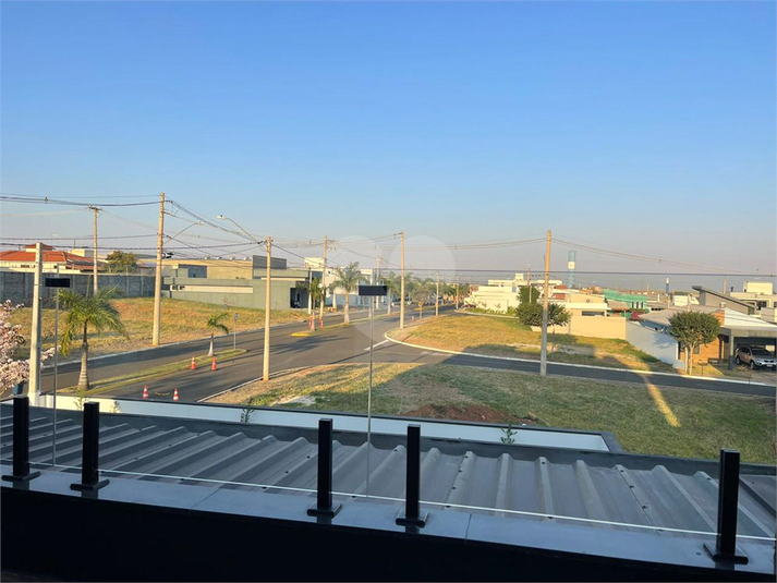 Foto REO1094466