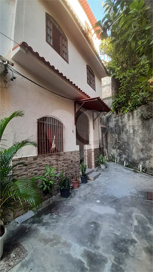Foto REO1094473