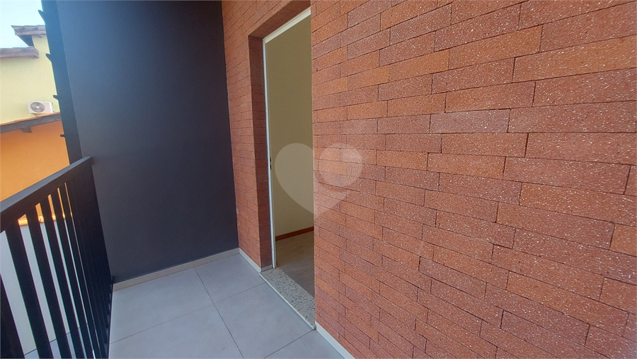 Foto REO1094477