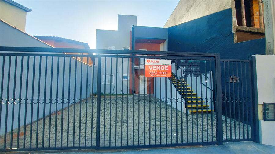 Foto REO1094477