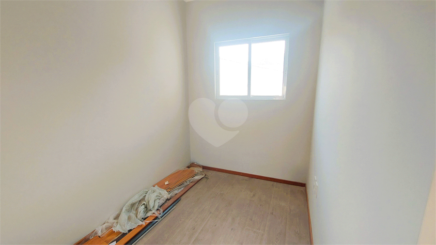 Foto REO1094477