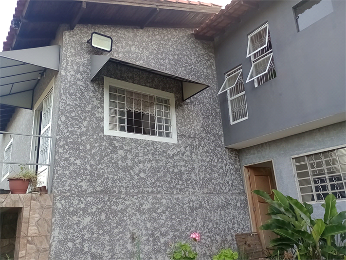 Foto REO1094482