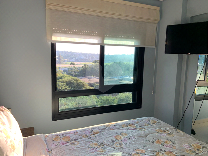 Foto REO1094485