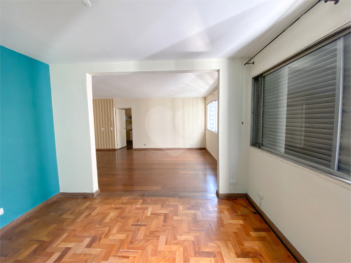 Foto REO1094493