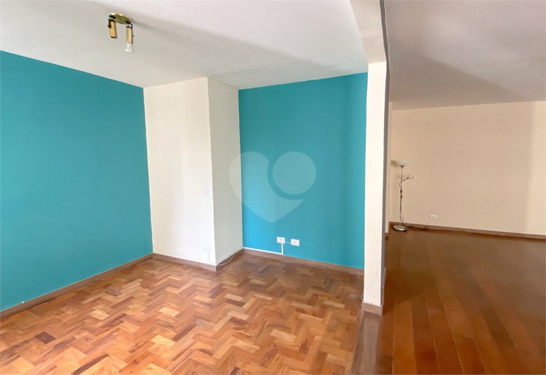 Foto REO1094493