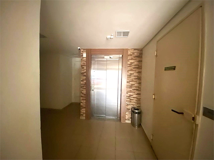 Foto REO1094494