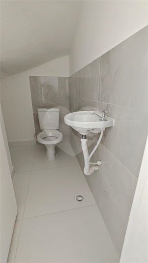 Foto REO1094497
