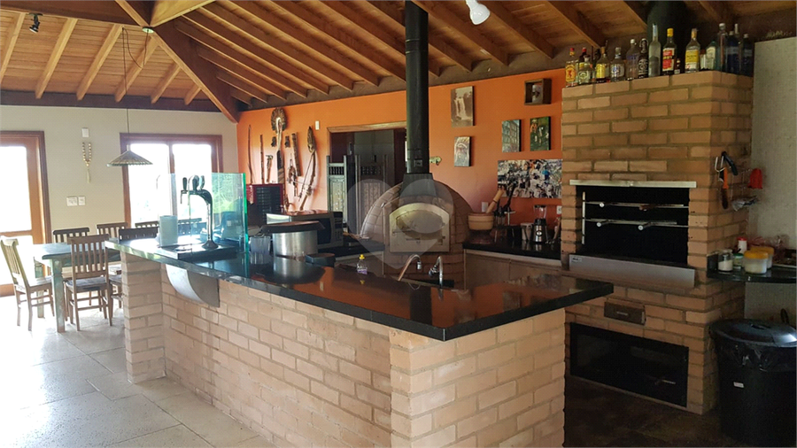 Foto REO1094498