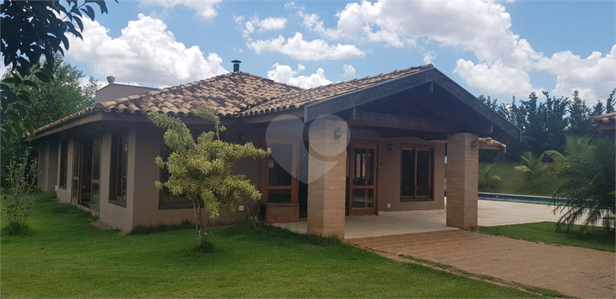 Foto REO1094498