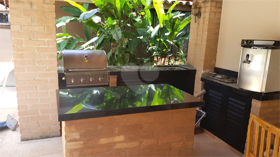 Foto REO1094498