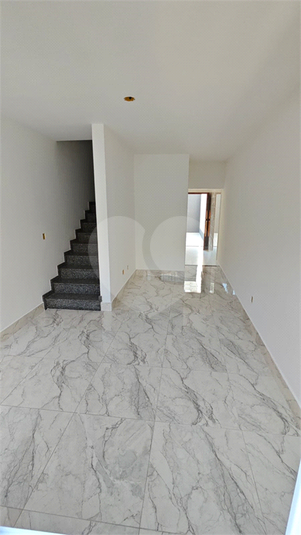Foto REO1094501