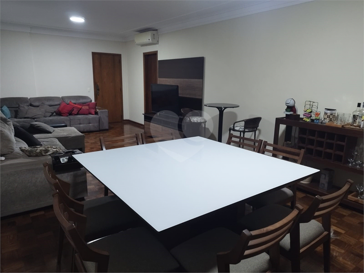 Foto REO1094508