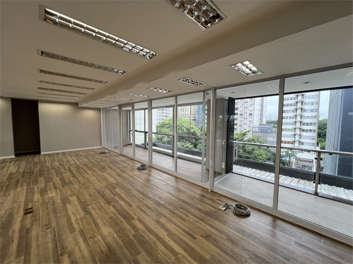 Foto REO1094510