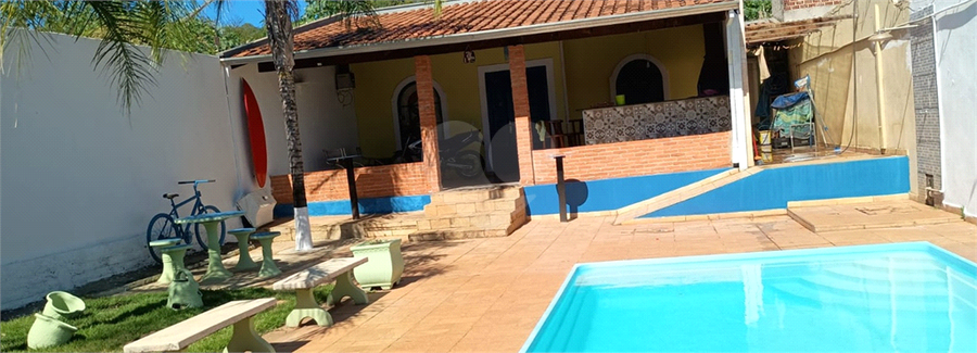 Foto REO1094525