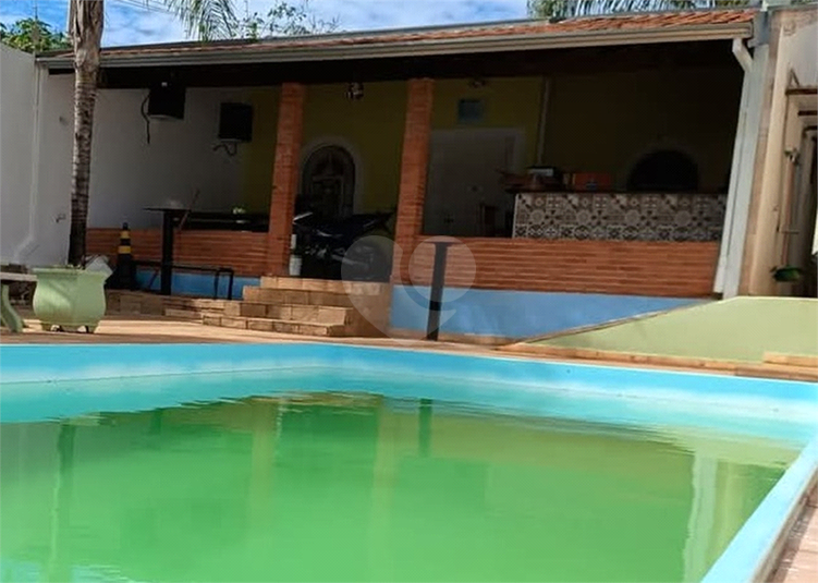 Foto REO1094525