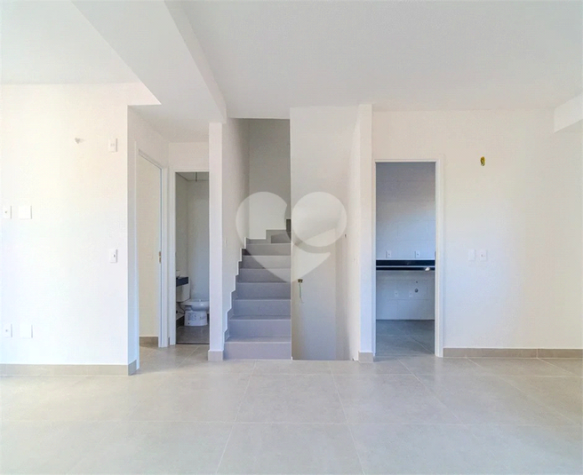 Foto REO1094527