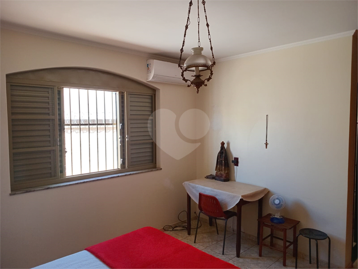 Foto REO1094547