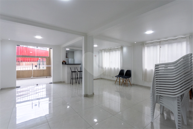 Foto REO1094556