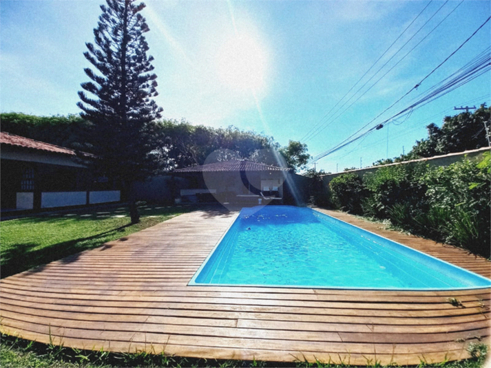 Foto REO1094565
