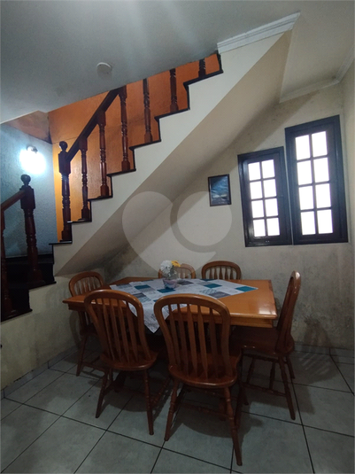 Foto REO1094566