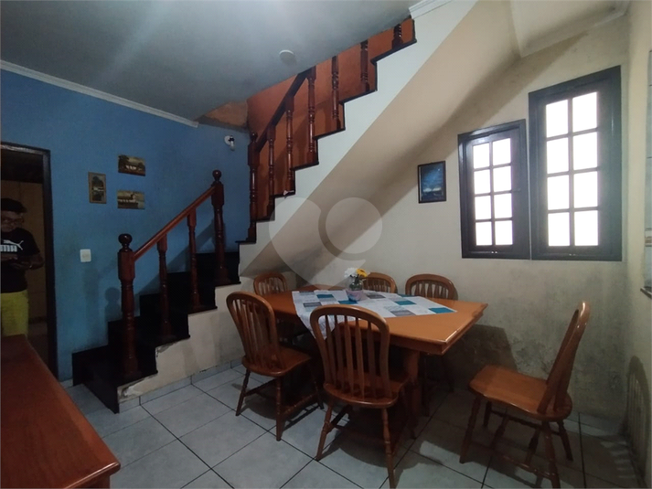 Foto REO1094566