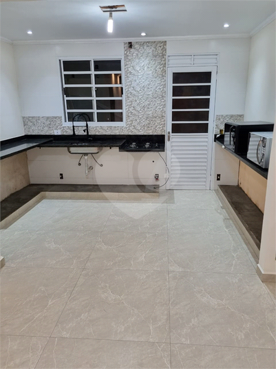 Foto REO1094568