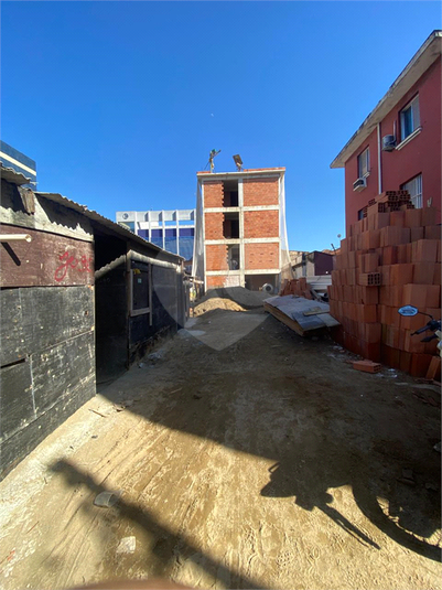 Foto REO1094575