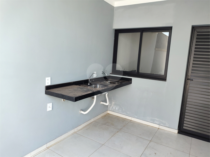 Foto REO1094597