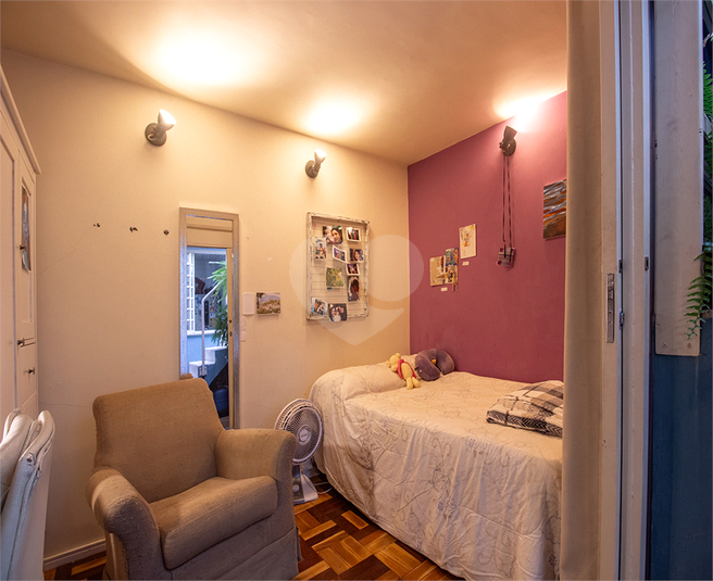 Foto REO1094601