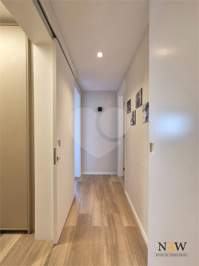 Foto REO1094602