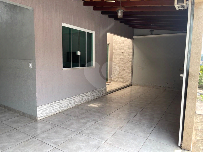 Foto REO1094606