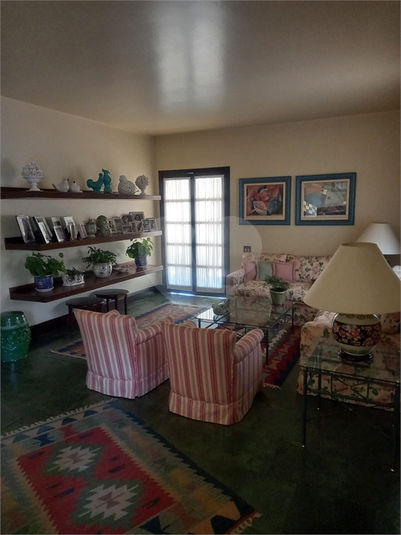 Foto REO1094608