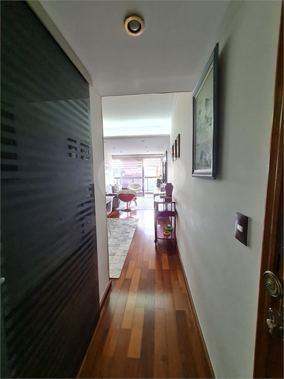 Foto REO1094610