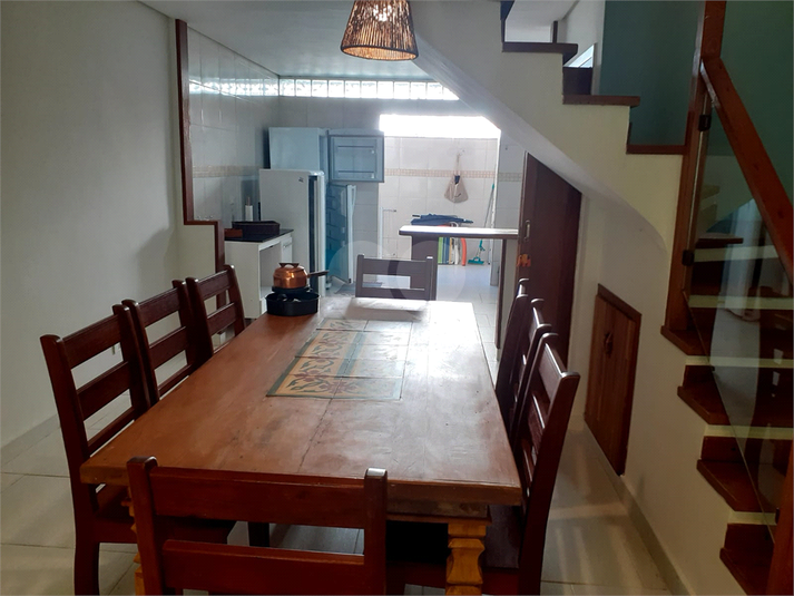 Foto REO1094615