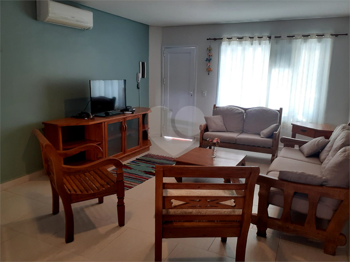 Foto REO1094615
