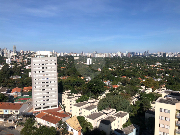 Foto REO1094621