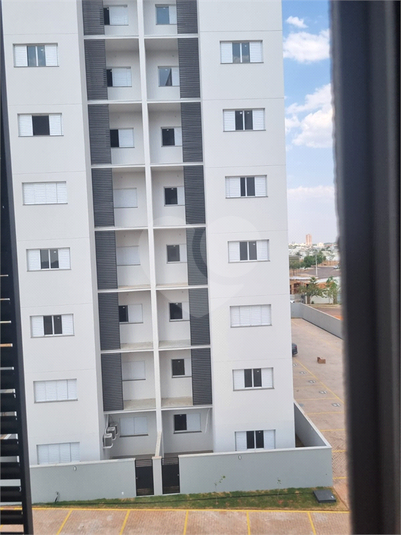 Foto REO1094626